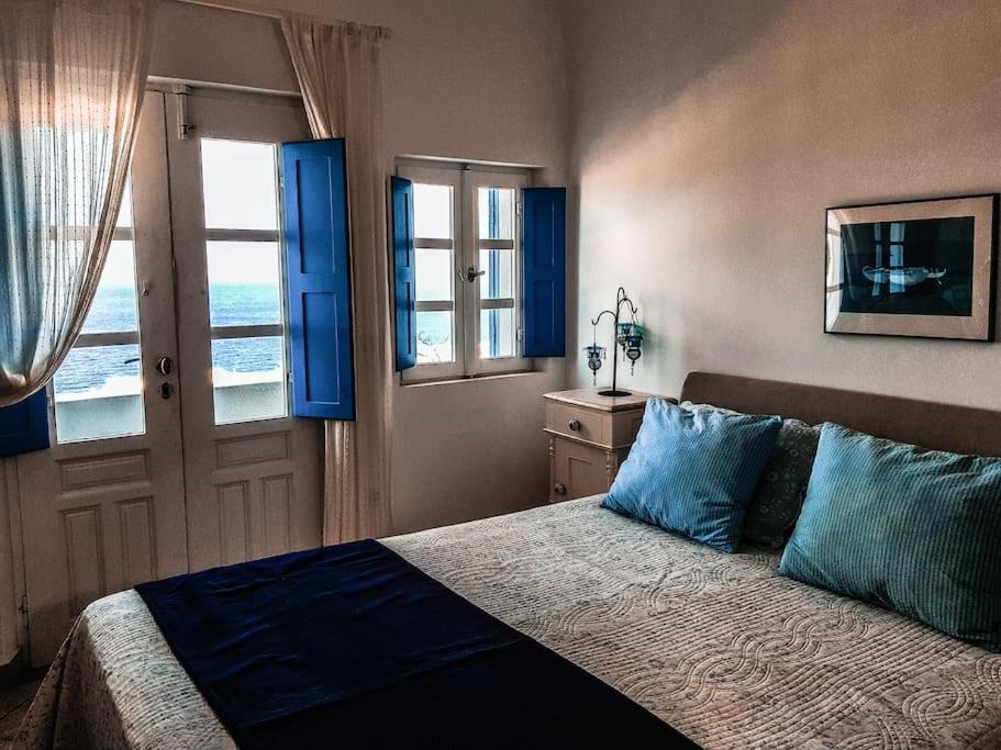 Blue4U Apartment Imerovigli  Bagian luar foto