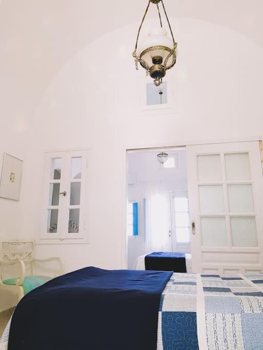 Blue4U Apartment Imerovigli  Bagian luar foto