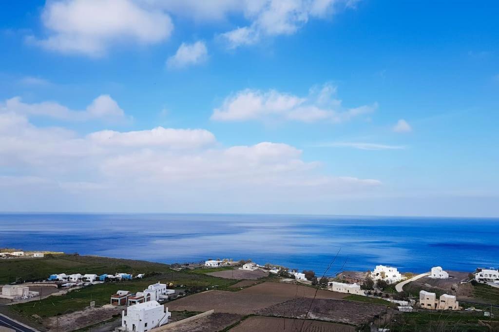 Blue4U Apartment Imerovigli  Bagian luar foto